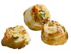 Roza Pastry mini met prei hapje circa 140 - 160 st. 2 kg per zak, ds 2 zakken